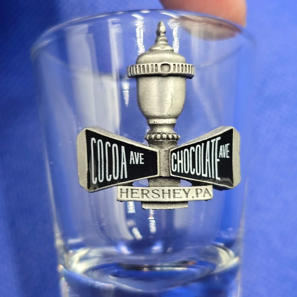 Vintage Pennsylvania Souvenir 2 Shot Glass Set Hershey PA & Intercourse PA Amish